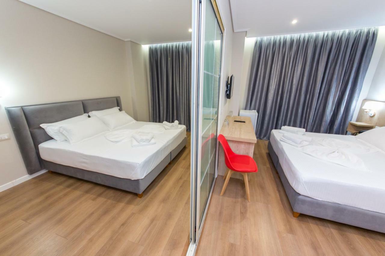 Class Hotel Ksamil Eksteriør bilde