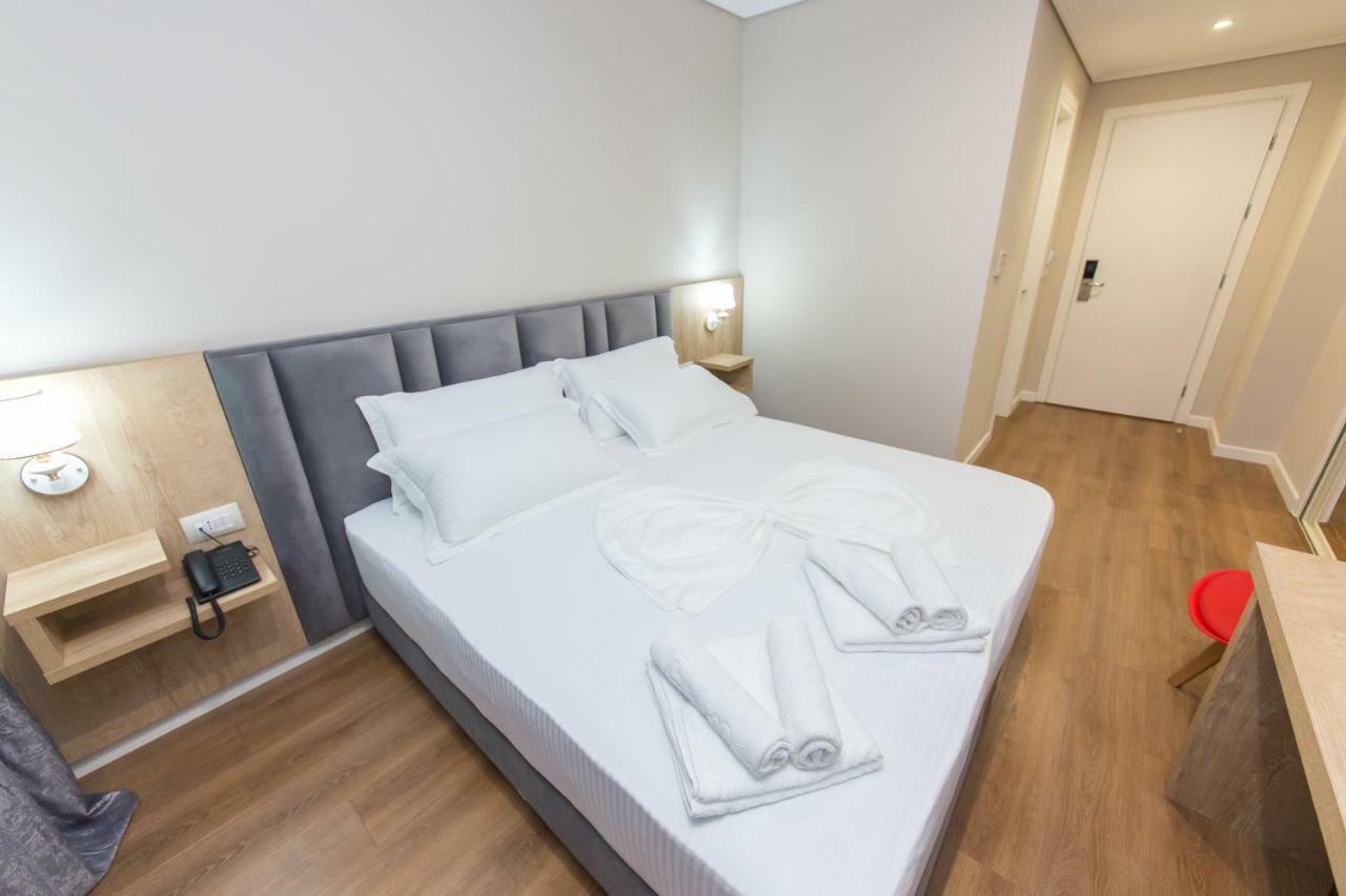 Class Hotel Ksamil Eksteriør bilde