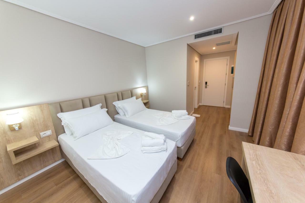 Class Hotel Ksamil Eksteriør bilde